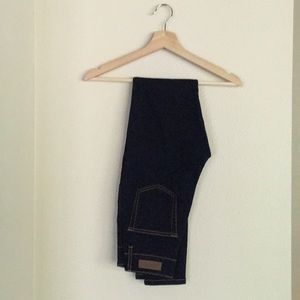 High waisted skinny jeans. Worn once.